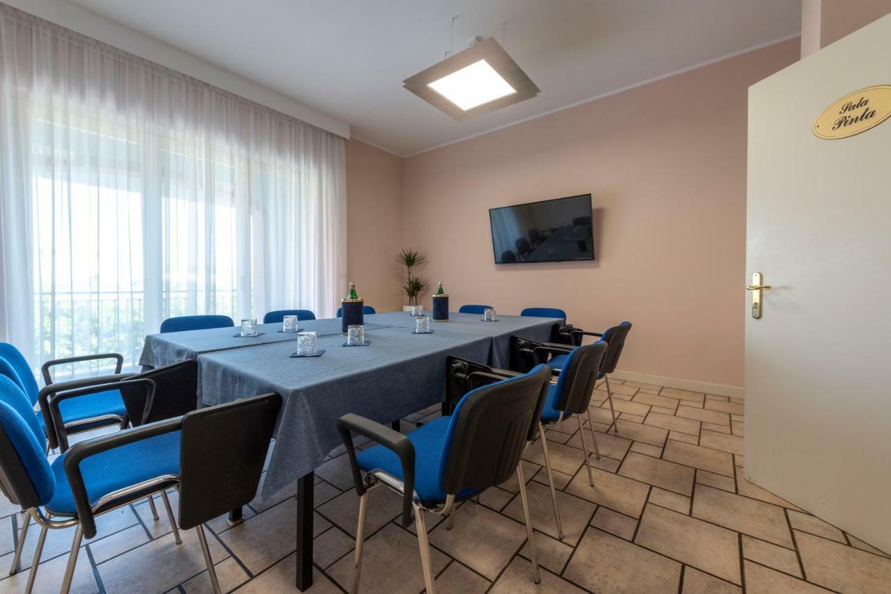 Hotel Cristoforo Colombo Osimo Exterior photo